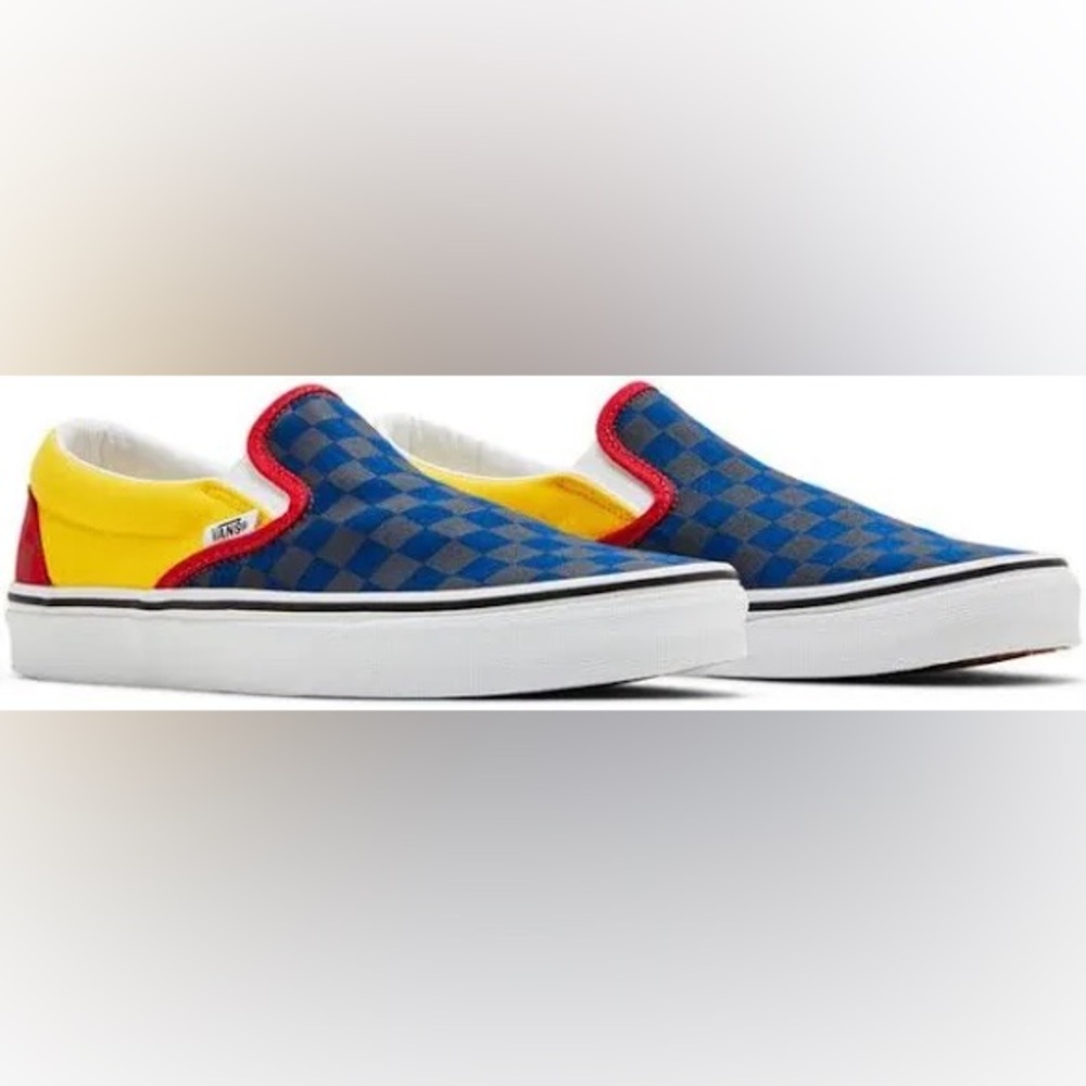 Vans Unisex Blue and Red Checkered Sneakers